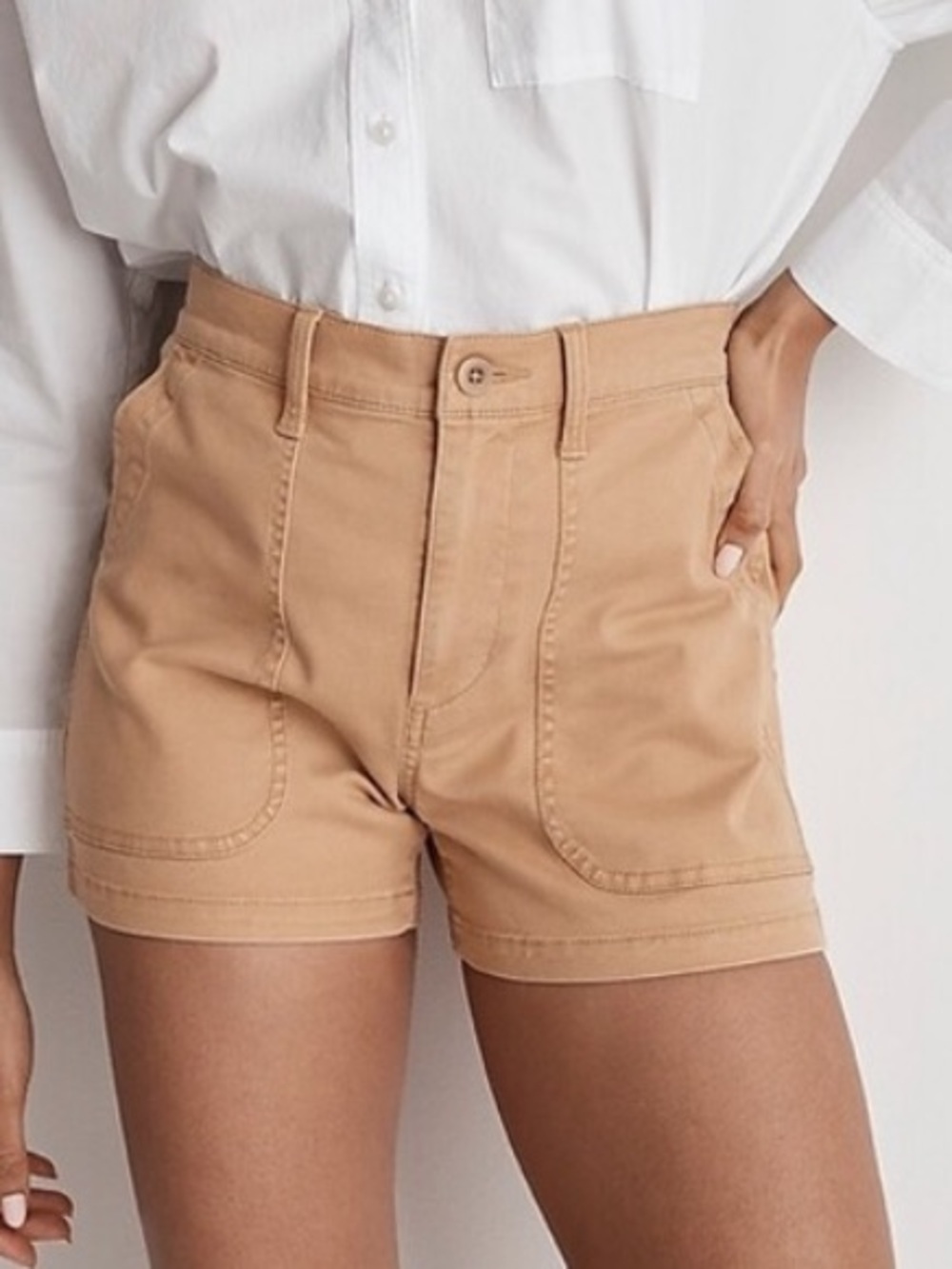 Madewell Shorts The Perfect Vintage
Fatigue Short Khaki Utility size 26 preppy